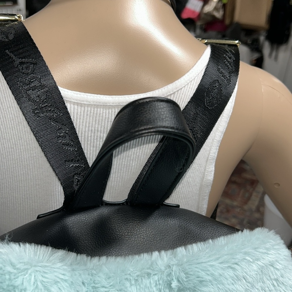 Luv Betsey Unicorn Backpack - Picture 3 of 7